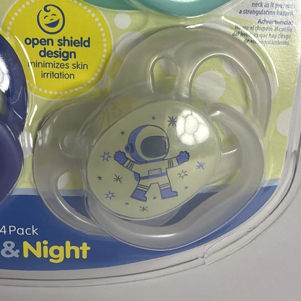 Drl Brown's Advantage Day & Night 4 Pack Pacifiers/Soothers Glow In Dark 6-18 M